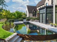 Art Pools Quand piscine et étang ne font qu'un