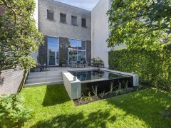 Wouters Zwemvijvers & Tuinontwerp Se rafraîchir pendant les chaudes journées d'été